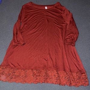 New with tags boutique top with lace